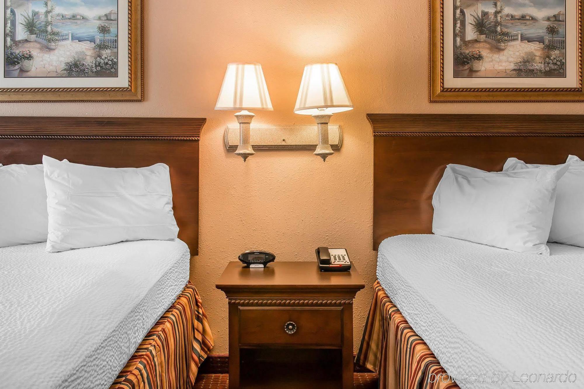 Motel 6 Elkhart, In Esterno foto