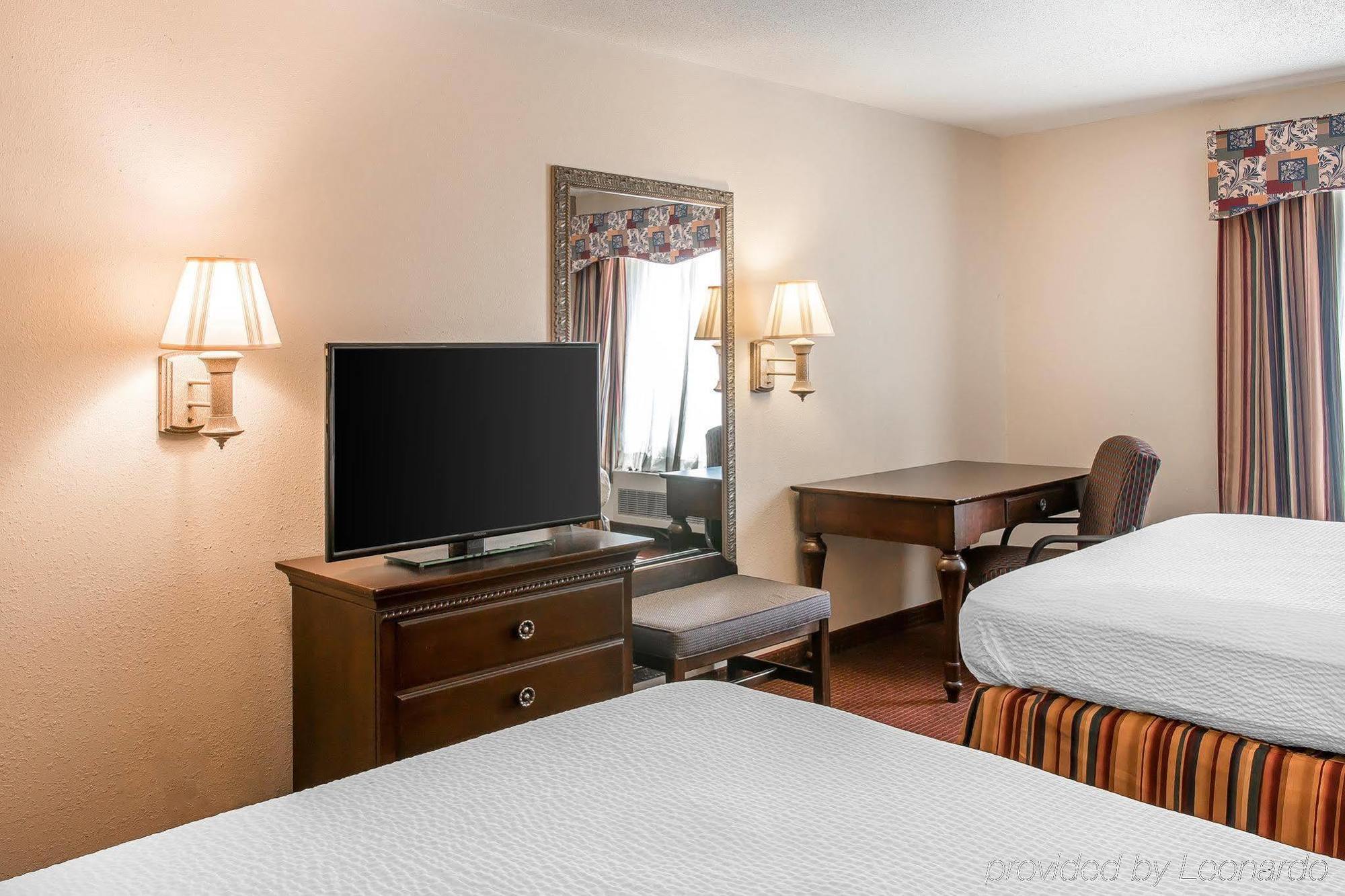 Motel 6 Elkhart, In Esterno foto